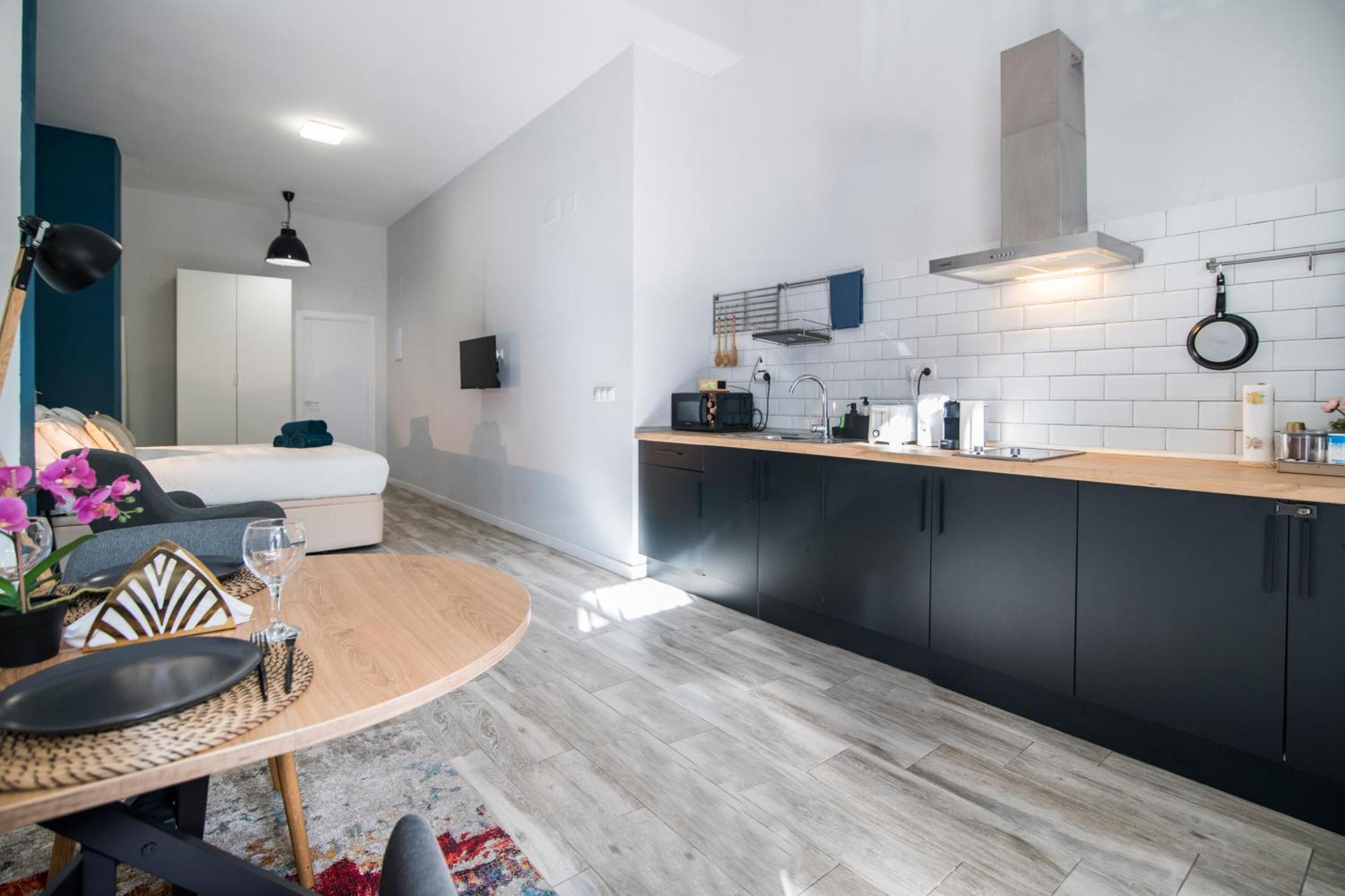 Апартаменты Cozy Loft In Валенсия Экстерьер фото